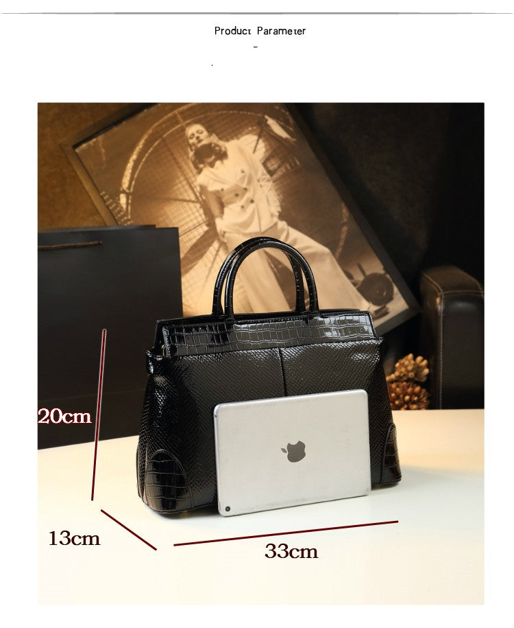 WB-0012/ Crocodile Embossed Leather Crossbody Bag