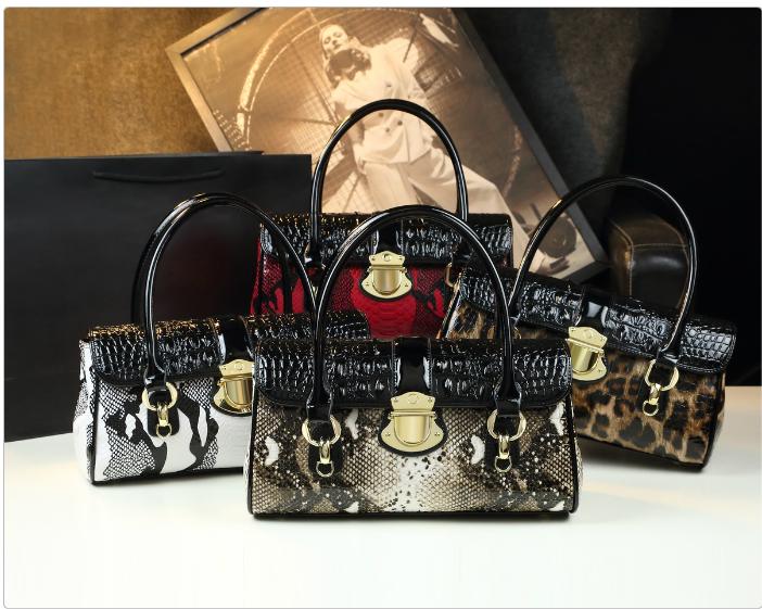 WB-0018/ Crocodile Embossed Leather Crossbody Bag