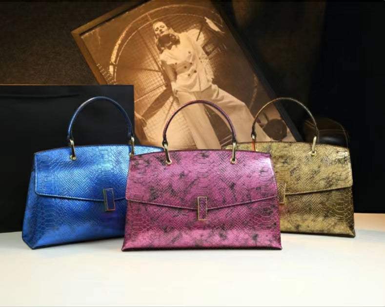 WB-0025/ Crocodile Embossed Leather Laser Crossbody Bag