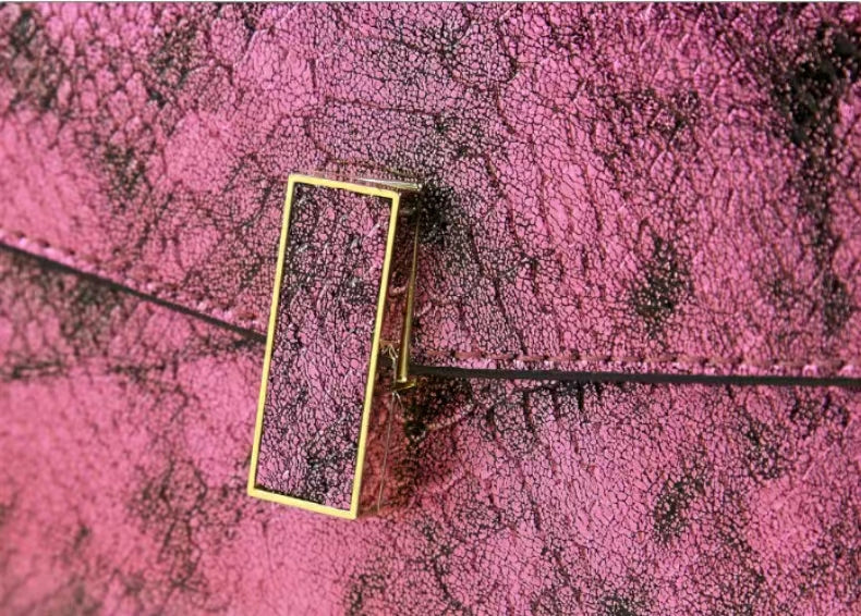 WB-0025/ Crocodile Embossed Leather Laser Crossbody Bag