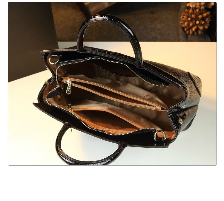 WB-0012/ Crocodile Embossed Leather Crossbody Bag