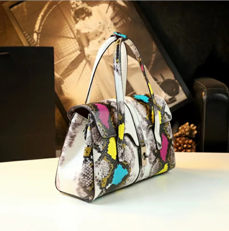 WB-0023/ Crocodile Embossed Leather Crossbody Bag