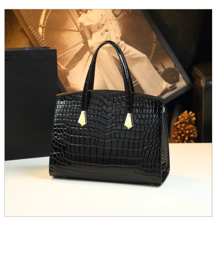 WB-0013/ Crocodile Embossed Leather Crossbody Bag