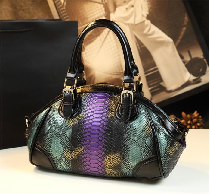 WB-0017/ Crocodile Embossed Leather Crossbody Bag