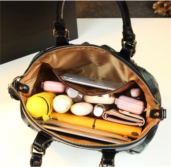 WB-0017/ Crocodile Embossed Leather Crossbody Bag