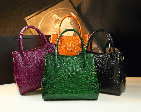 WB-0009/ Crocodile Embossed Leather Crossbody Bag