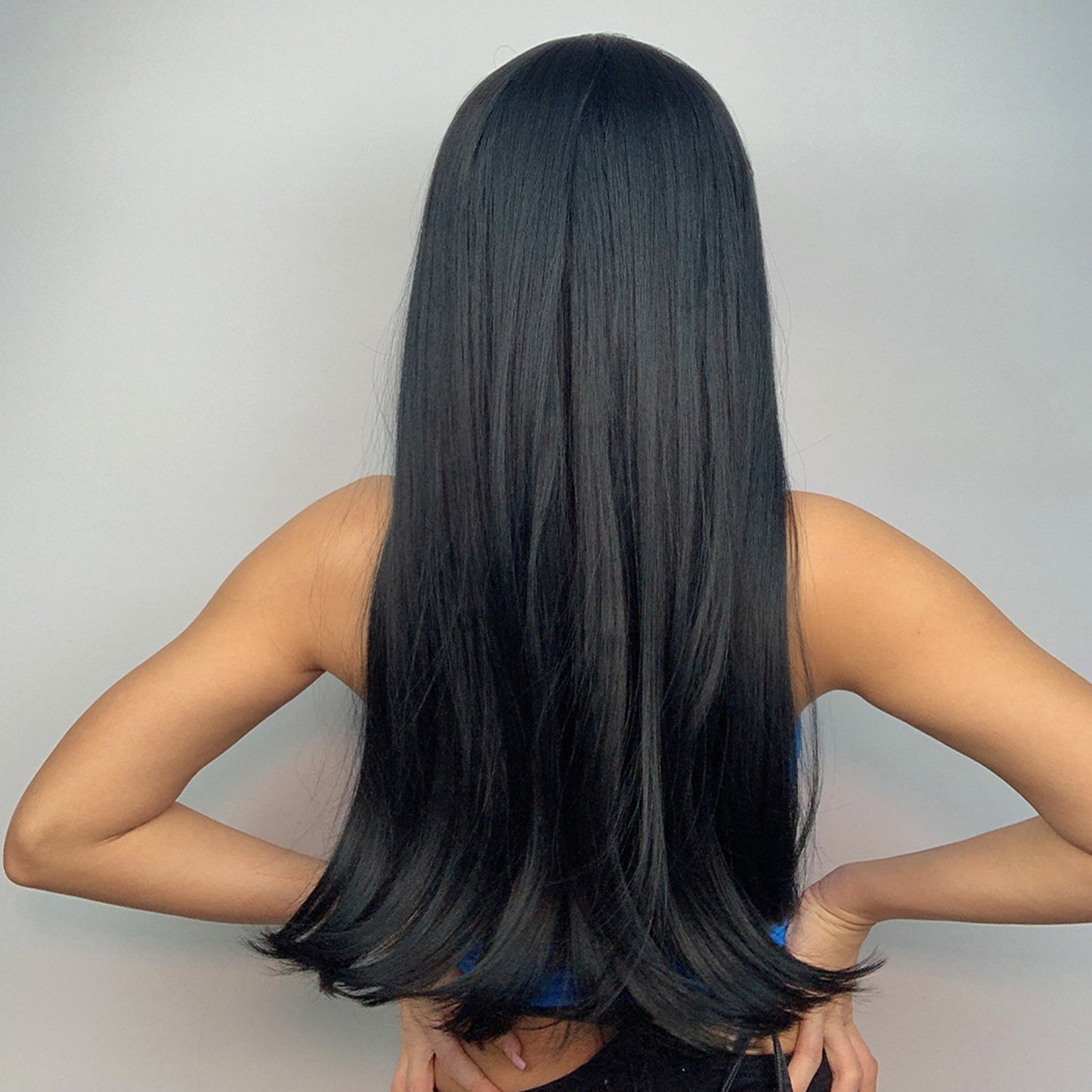 LC257-1 24 Inch Long Straight Wigs for Women