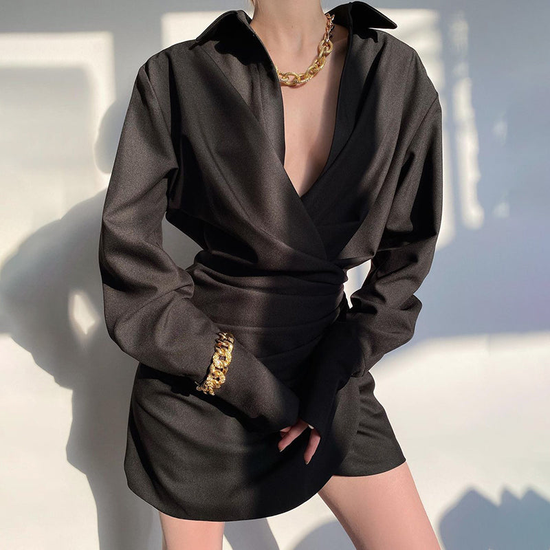 Sexy European and American long-sleeved irregular skirt ins winter new hot girl temperament black dress
