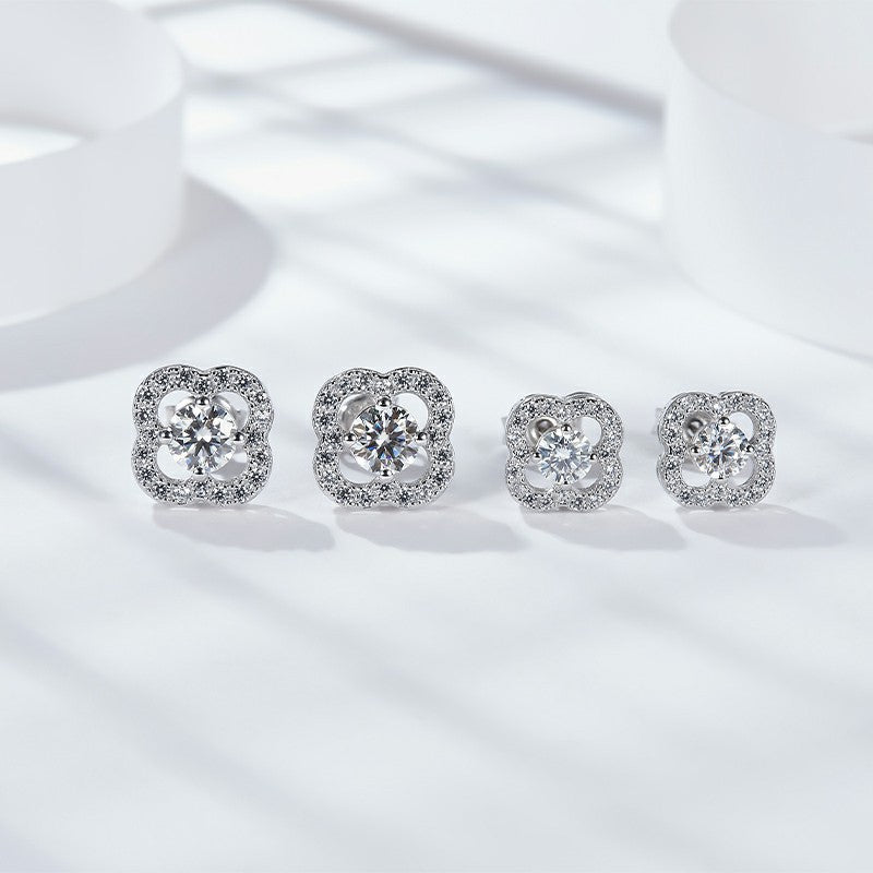 "FE-0016 5.2mm Round Brilliant Cut Moissanite Rings/ Clover Shape/ 925 Sterling Silver/ D Color Ideal Cut/ VVS1 Clarity/Best Anniversary Gift/ Suits Every Occasion"