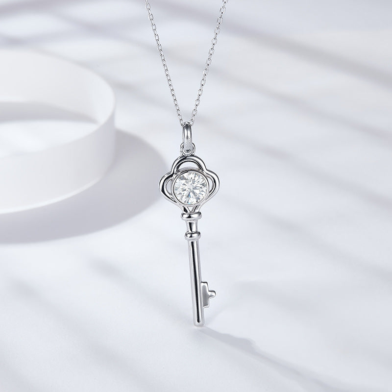 "FN-0020 1 CT Heart Key Moissanite Pendant with Certificate/925 Sterling Silver/D Color Ideal Cut/ VVS1 Clarity/ 21cm-50cm/ Best Anniversary Gift/ Suits Every Occasion "